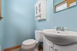 9701 Oakland Ave, Bloomington, MN 55420 - Photo 15