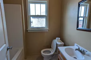 811 8th Ave SE, Rochester, MN 55904 - Photo 7