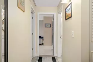 10501 Cedar Lake Rd, Minnetonka, MN 55305 - Photo 19