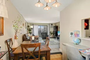 10501 Cedar Lake Rd, Minnetonka, MN 55305 - Photo 13