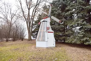 1409 Lakeland Dr NE, Willmar, MN 56201 - Photo 21