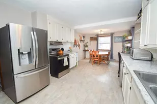 1409 Lakeland Dr NE, Willmar, MN 56201 - Photo 5