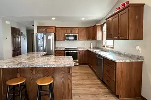 808 17th St N, Princeton, MN 55371 - Photo 3