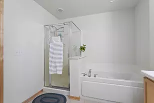 12240 Urbank St NE, Blaine, MN 55449 - Photo 15