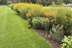 9315 Cold Stream Ln, Eden Prairie, MN 55347 - Photo 7