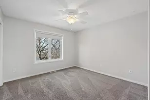 9315 Cold Stream Ln, Eden Prairie, MN 55347 - Photo 41