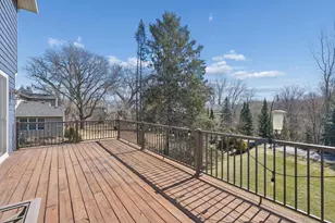 9315 Cold Stream Ln, Eden Prairie, MN 55347 - Photo 11