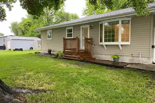 220 S 2nd St, Bird Island, MN 55310 - Photo 25