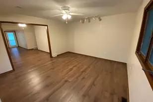 220 S 2nd St, Bird Island, MN 55310 - Photo 7