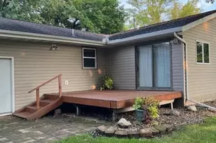 220 S 2nd St, Bird Island, MN 55310 - Photo 3