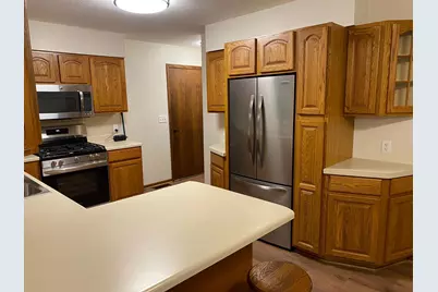 220 S 2nd Street, Bird Island, MN 55310 - Photo 5