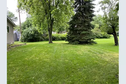 220 S 2nd Street, Bird Island, MN 55310 - Photo 21