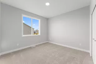 1354 Wisteria Ln, New Richmond, WI 54017 - Photo 11