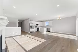 1354 Wisteria Ln, New Richmond, WI 54017 - Photo 5