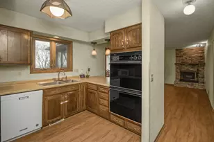 1307 Kassan Dr, South Saint Paul, MN 55075 - Photo 13