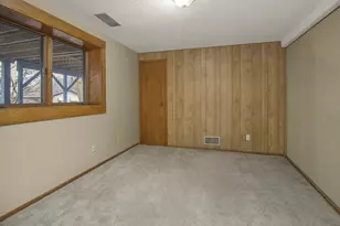 1307 Kassan Dr, South Saint Paul, MN 55075 - Photo 27