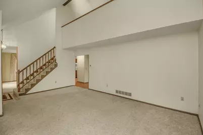 1307 Kassan Drive, South Saint Paul, MN 55075 - Photo 5