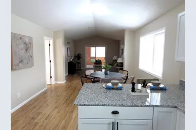 146 Garner Circle, Montrose, MN 55363 - Photo 5