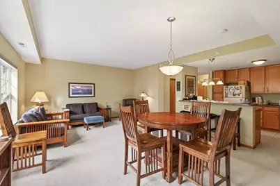 2540 38th Avenue NE #203, Saint Paul, MN 55421 - Photo 9