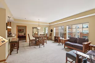 2540 38th Ave NE, Saint Paul, MN 55421 - Photo 7