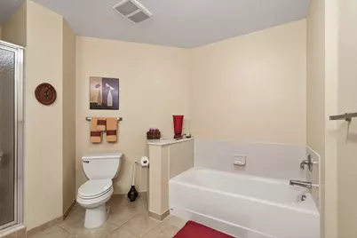 2540 38th Avenue NE #203, Saint Paul, MN 55421 - Photo 19