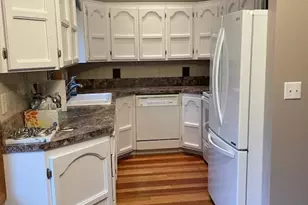 501 N Shore Dr, Detroit Lakes, MN 56501 - Photo 9