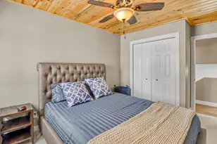 501 N Shore Dr, Detroit Lakes, MN 56501 - Photo 25