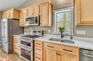 501 N Shore Dr, Detroit Lakes, MN 56501 - Photo 7