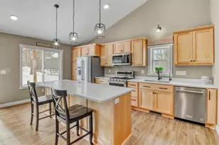 501 N Shore Dr, Detroit Lakes, MN 56501 - Photo 5