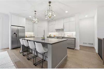 320 Laurel Curve, Golden Valley, MN 55426 - Photo 7