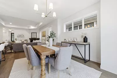 320 Laurel Curve, Golden Valley, MN 55426 - Photo 11