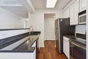 1920 S 1st St, Minneapolis, MN 55454 - Photo 7