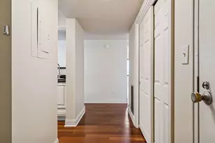 1920 S 1st St, Minneapolis, MN 55454 - Photo 3