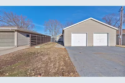 1234 Baker Bay Road, Kasota, MN 56050 - Photo 3