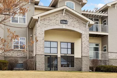 1244 County Road D E #106, Maplewood, MN 55109 - Photo 1