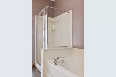 1244 County Road D E #106, Maplewood, MN 55109 - Photo 25