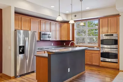 1244 County Road D E #106, Maplewood, MN 55109 - Photo 9