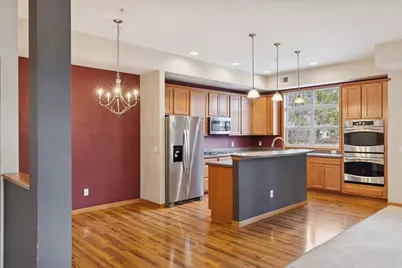 1244 County Road D E #106, Maplewood, MN 55109 - Photo 7