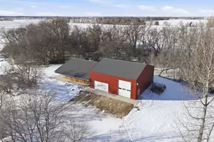 216 N Sunset Ave, Parkers Prairie, MN 56361 - Photo 3