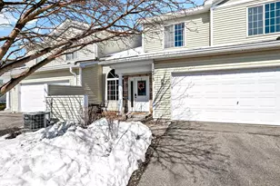 2213 Holly Curve, Hudson, WI 54016 - Photo 5