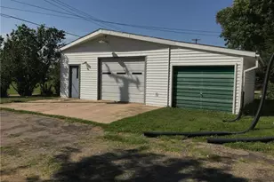 211 S Lafayette Ave S, Fulda, MN 56131 - Photo 9