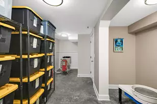 1715 W 31st St, Minneapolis, MN 55408 - Photo 69