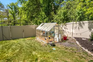 6420 Bluff Dr, Bloomington, MN 55438 - Photo 51