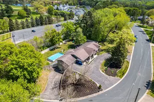 6420 Bluff Dr, Bloomington, MN 55438 - Photo 55