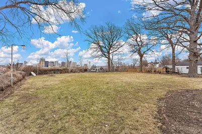 231 Isabel Street W, Saint Paul, MN 55107 - Photo 9