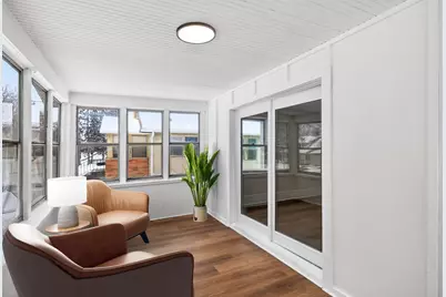 342 Curtice Street W, Saint Paul, MN 55107 - Photo 3