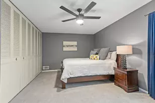 7301 W Franklin Ave, Saint Louis Park, MN 55426 - Photo 17