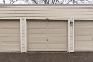 7301 W Franklin Ave, Saint Louis Park, MN 55426 - Photo 21