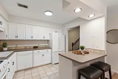 7301 W Franklin Avenue, Saint Louis Park, MN 55426 - Photo 5