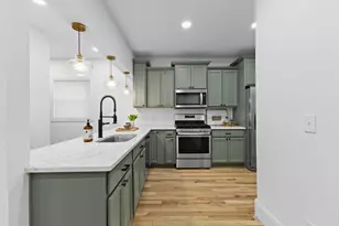 606 Cromwell Ave, Saint Paul, MN 55104 - Photo 17